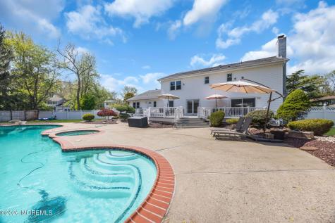 8 Glendale Drive Manalapan NJ 07726