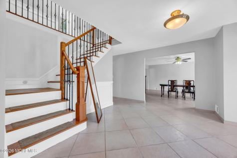 8 Glendale Drive Manalapan NJ 07726