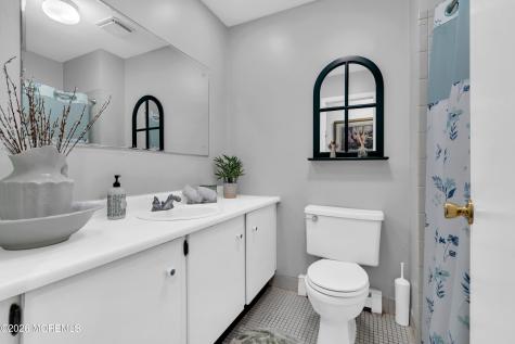 112 Lexington Court Red Bank NJ 07701