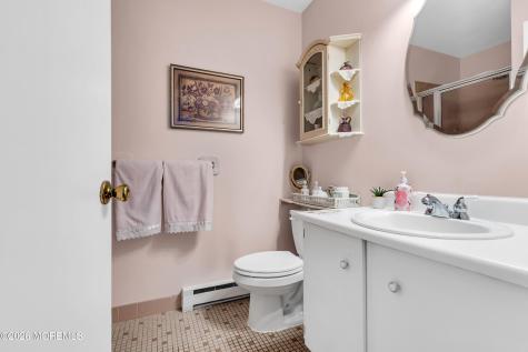 112 Lexington Court Red Bank NJ 07701