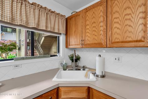 112 Lexington Court Red Bank NJ 07701