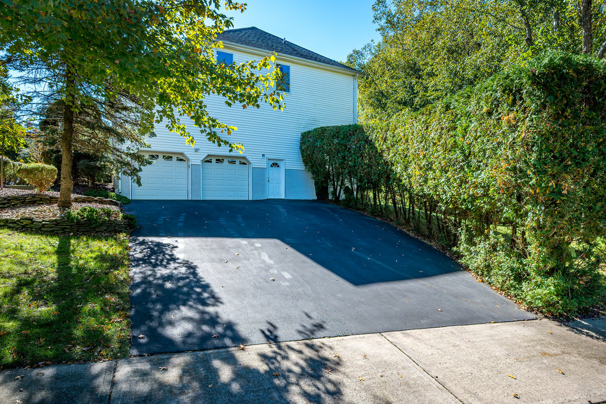 117 Rolling Hill Drive Morganville NJ 07751