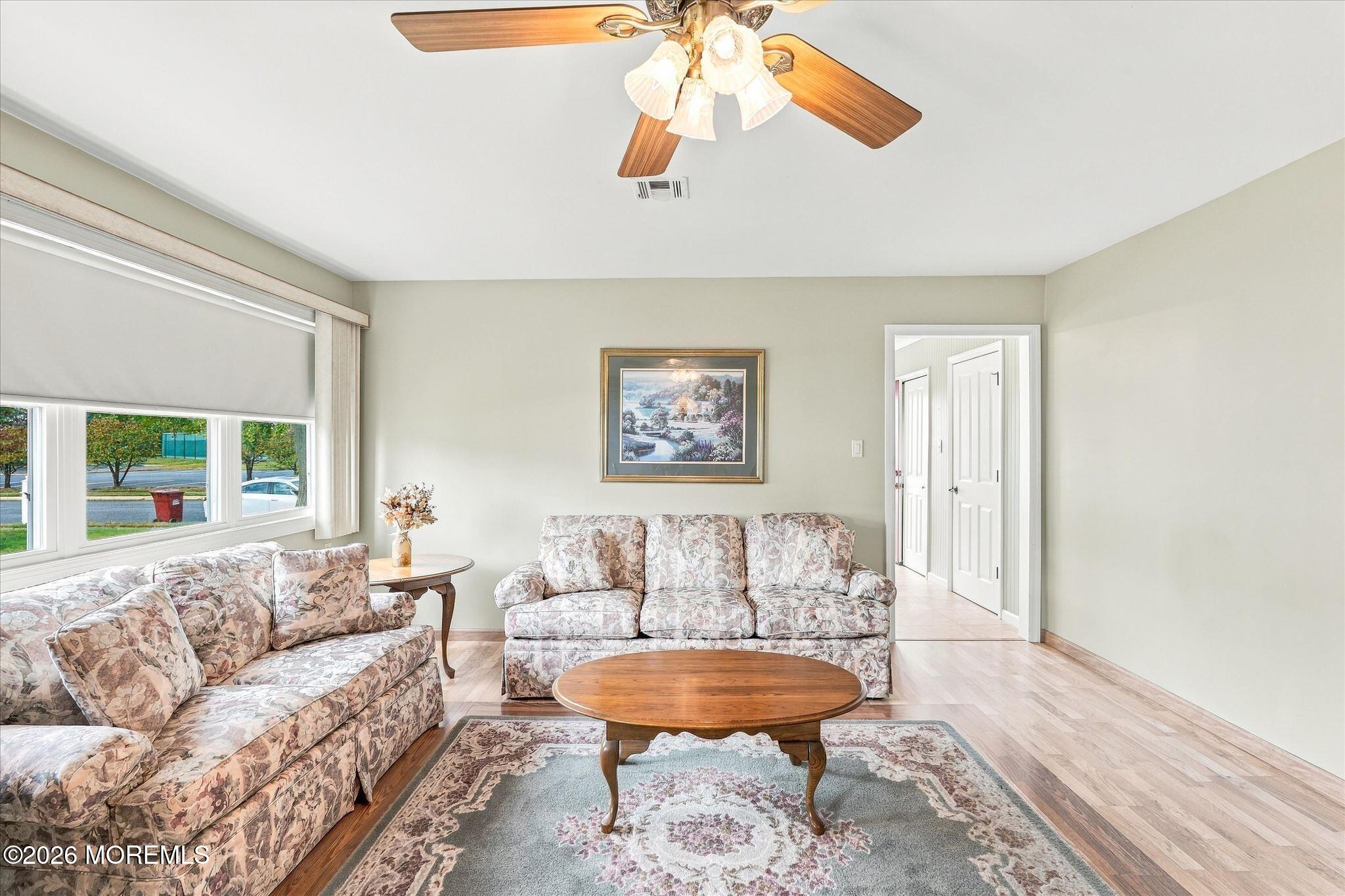 20 Corinth Place Toms River NJ 08757
