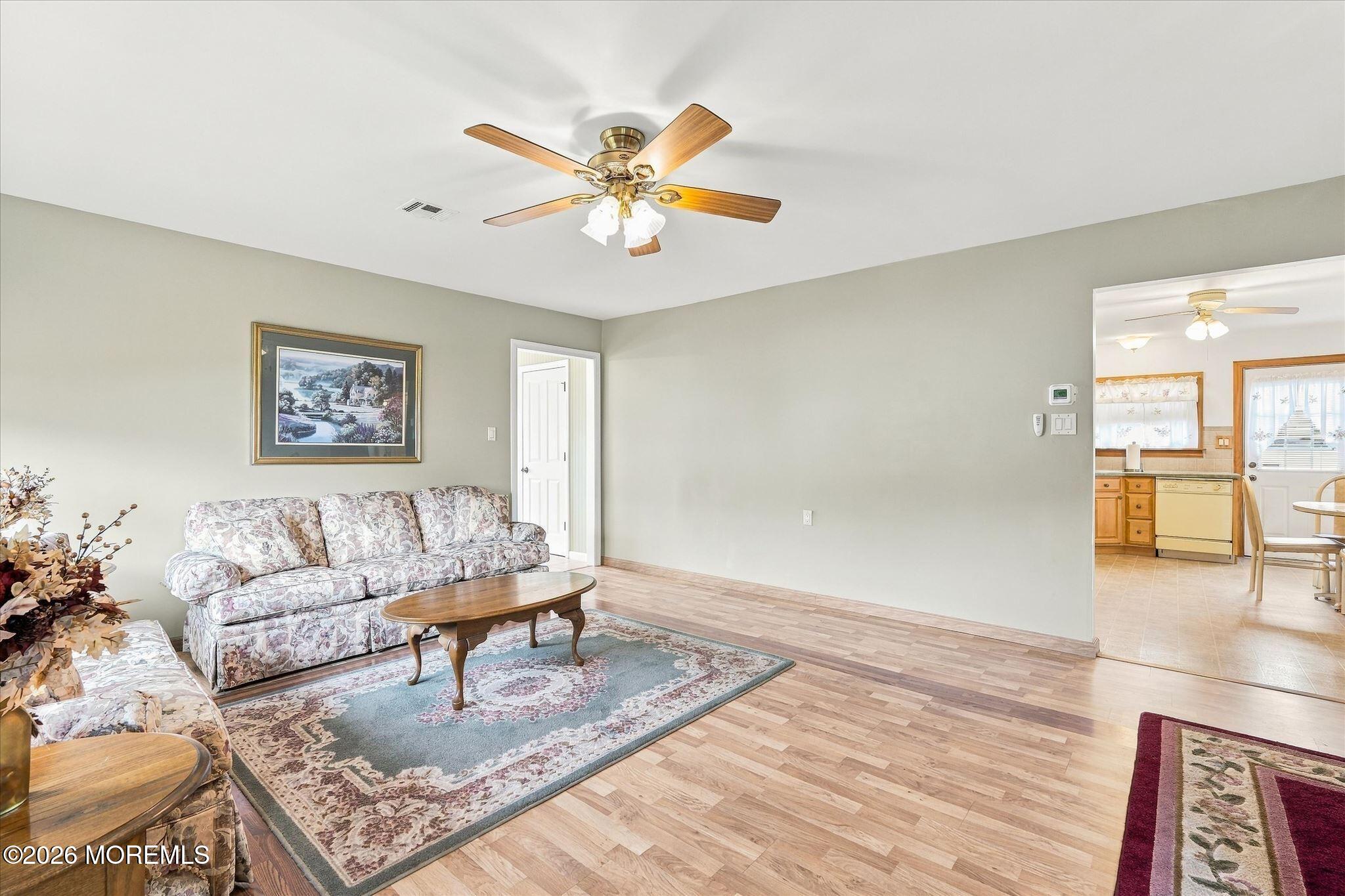 20 Corinth Place Toms River NJ 08757