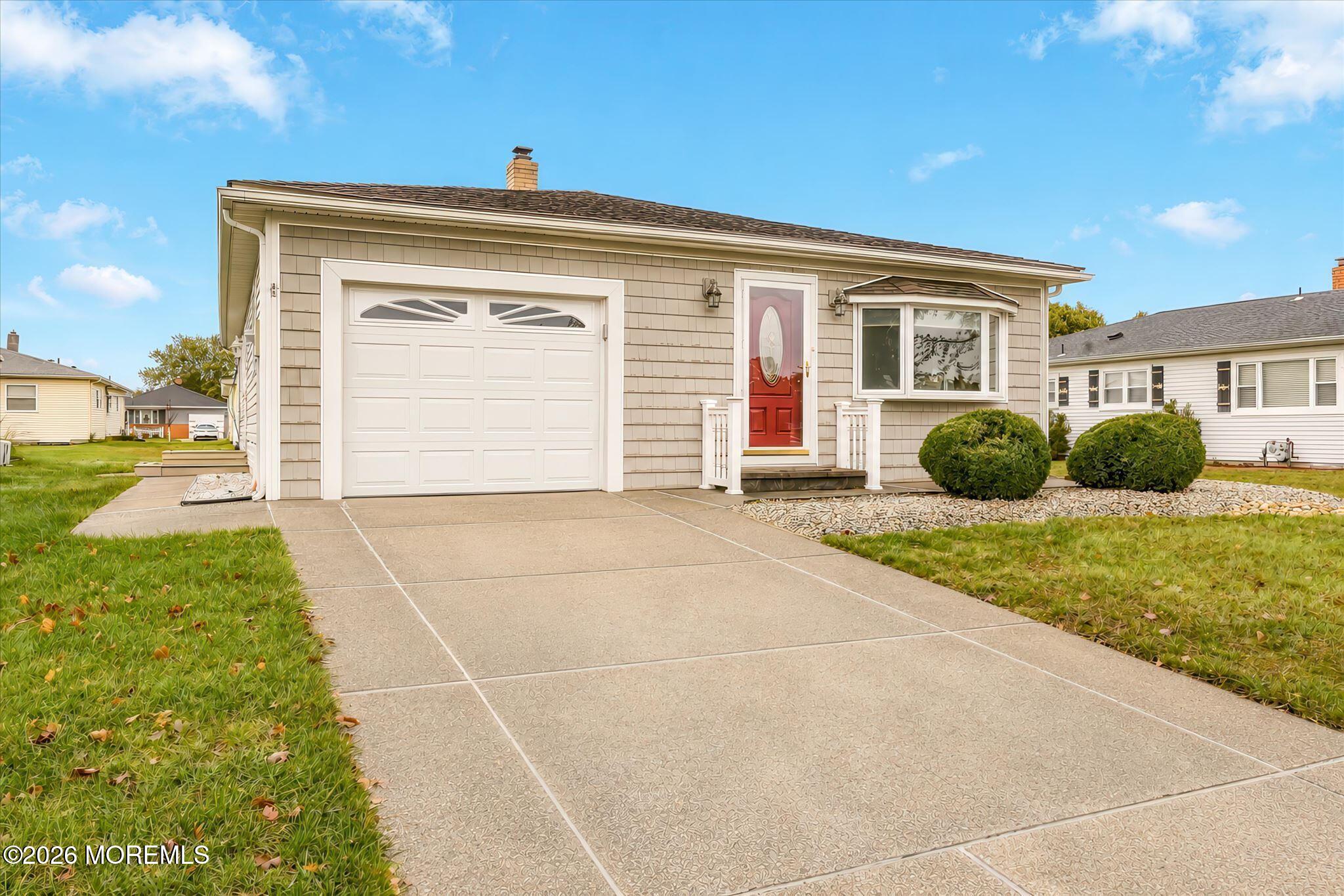 20 Corinth Place Toms River NJ 08757