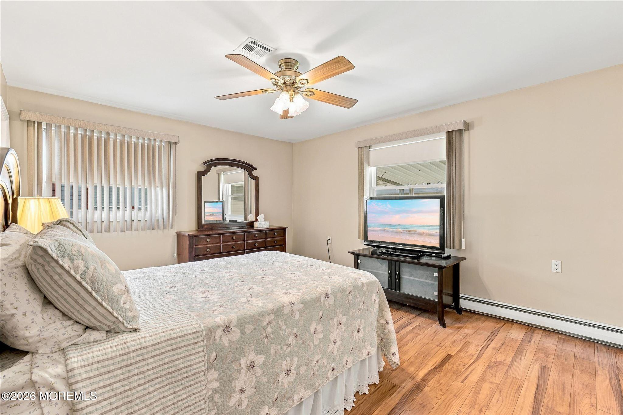 20 Corinth Place Toms River NJ 08757