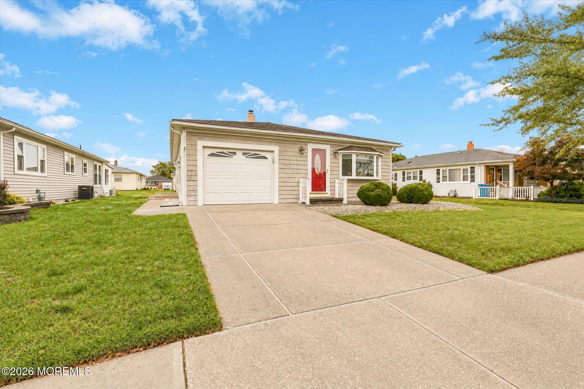 20 Corinth Place Toms River NJ 08757