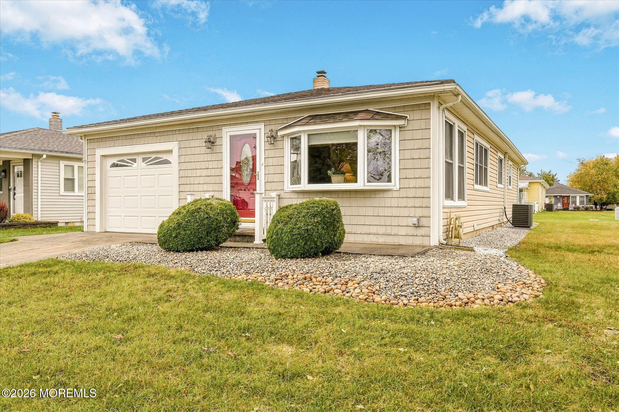 20 Corinth Place Toms River NJ 08757