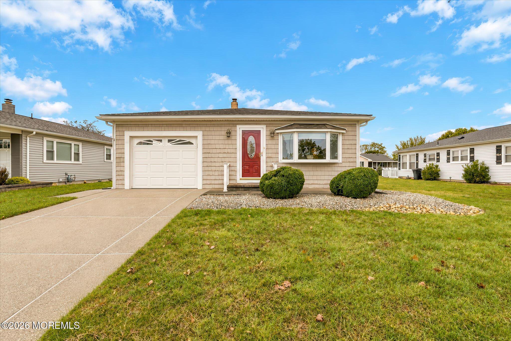 20 Corinth Place Toms River NJ 08757