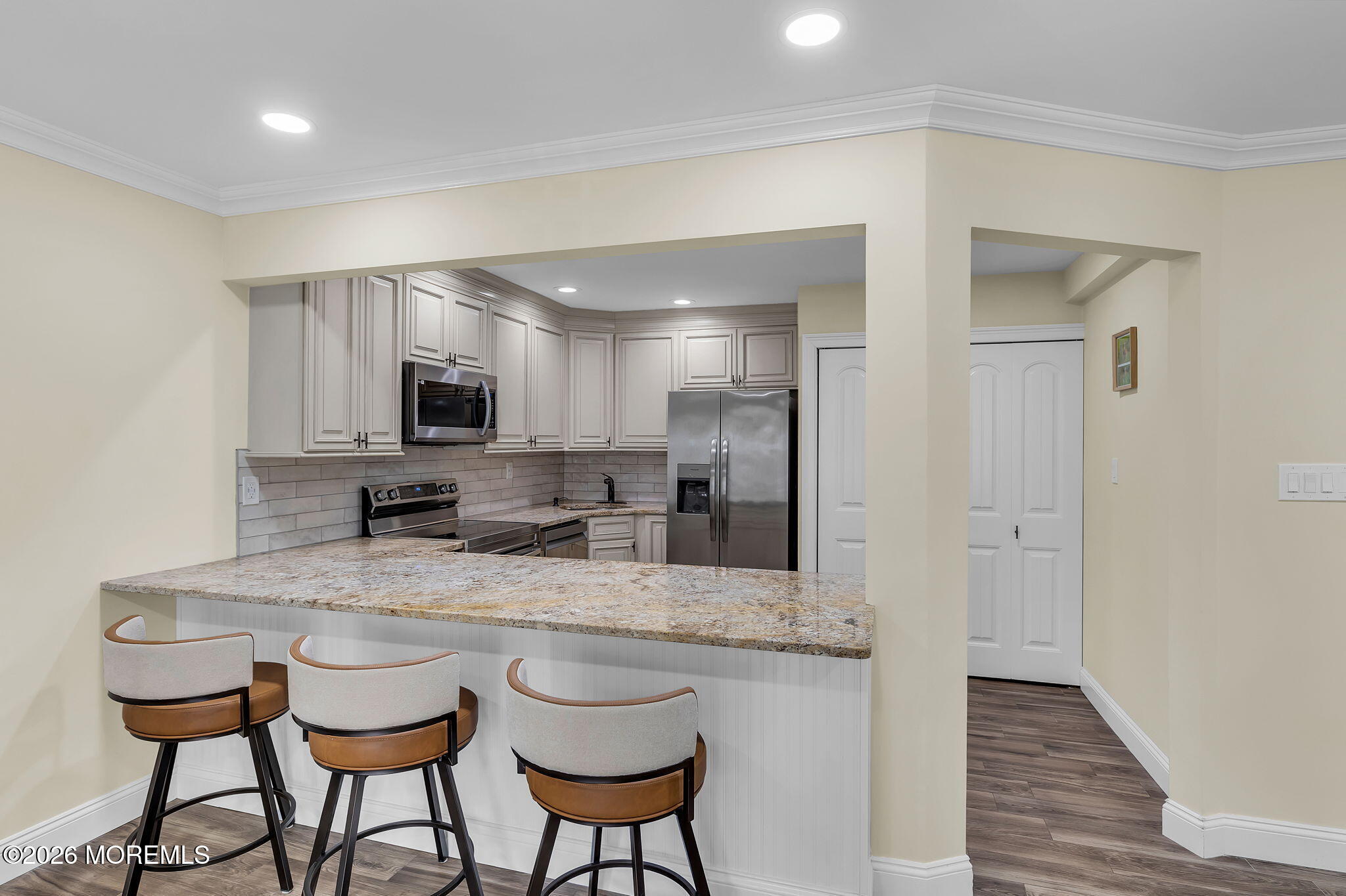 20 Lexington Court Red Bank NJ 07701