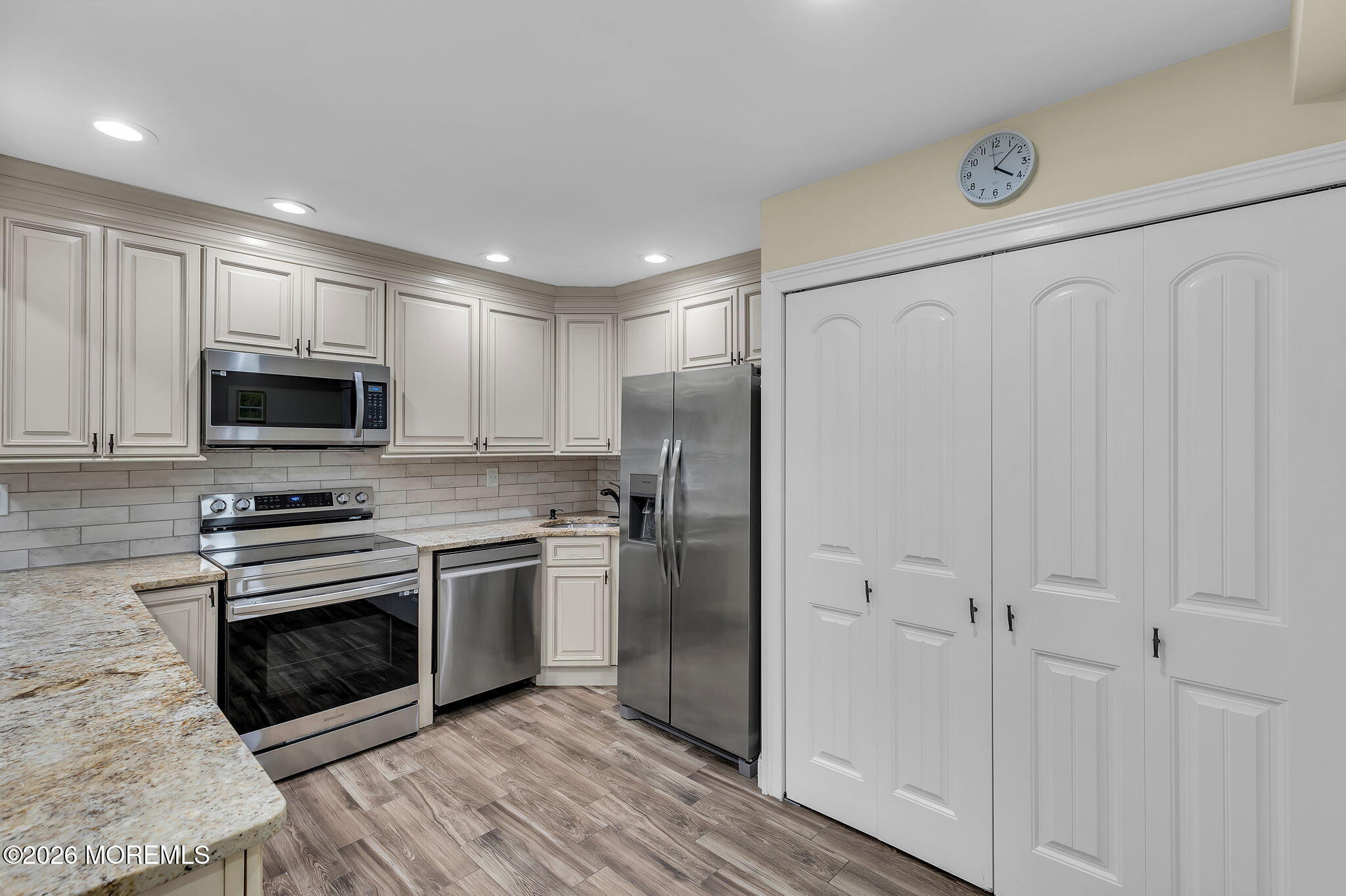 20 Lexington Court Red Bank NJ 07701