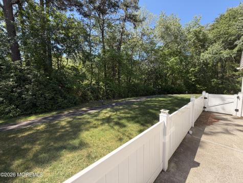 470A Chelsea Court Manchester NJ 08759