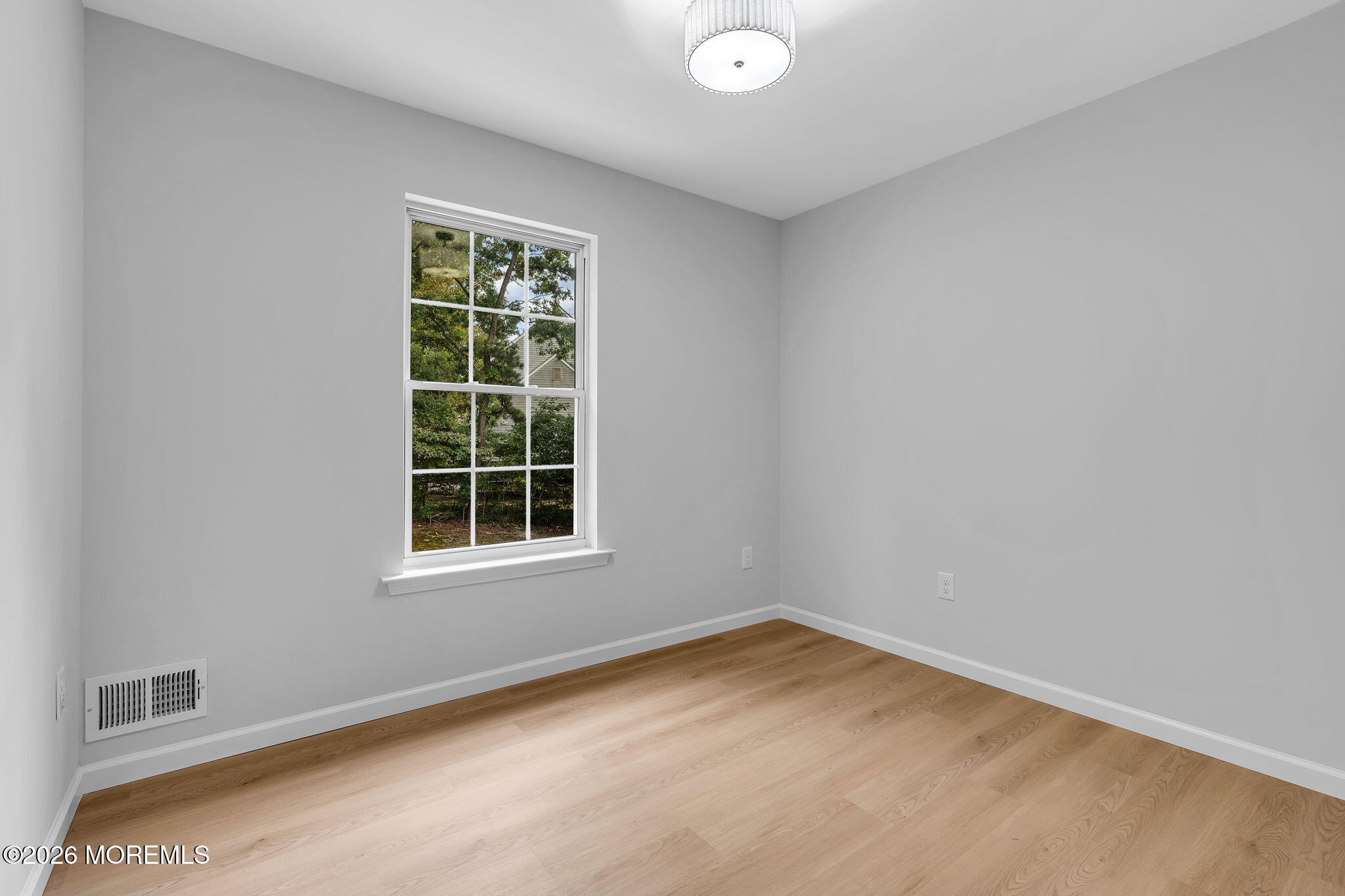 579 Coral Lane Manahawkin NJ 08050