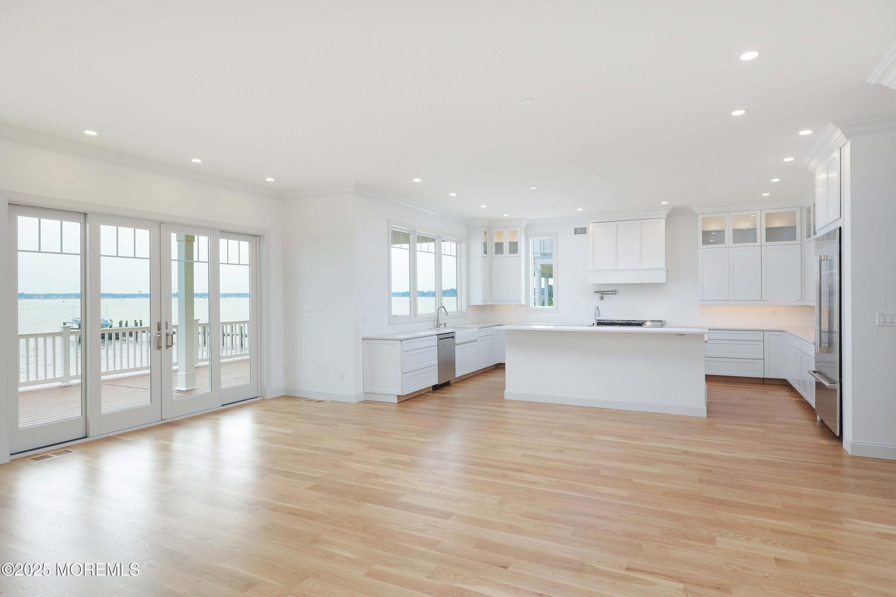 39 Bay Shore Drive Toms River NJ 08753