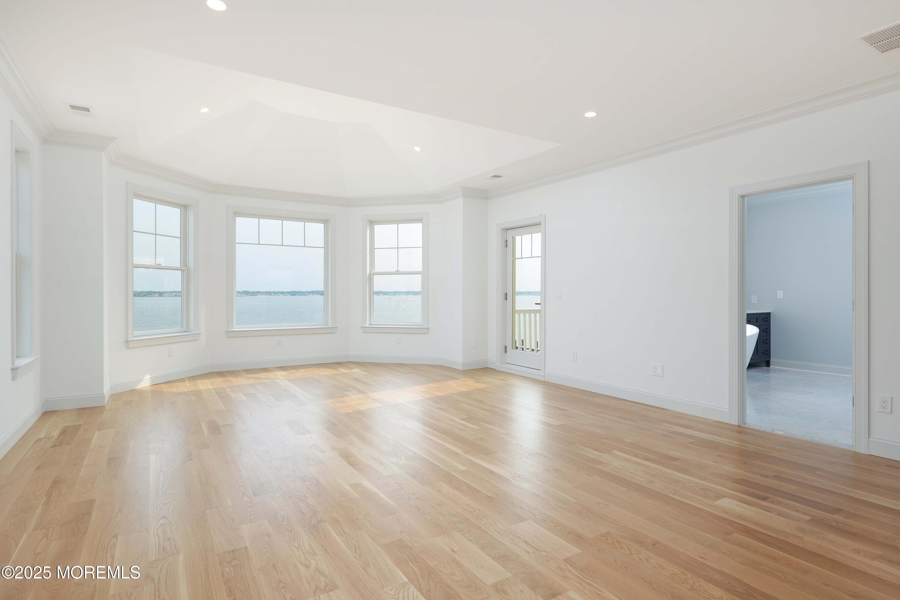 39 Bay Shore Drive Toms River NJ 08753