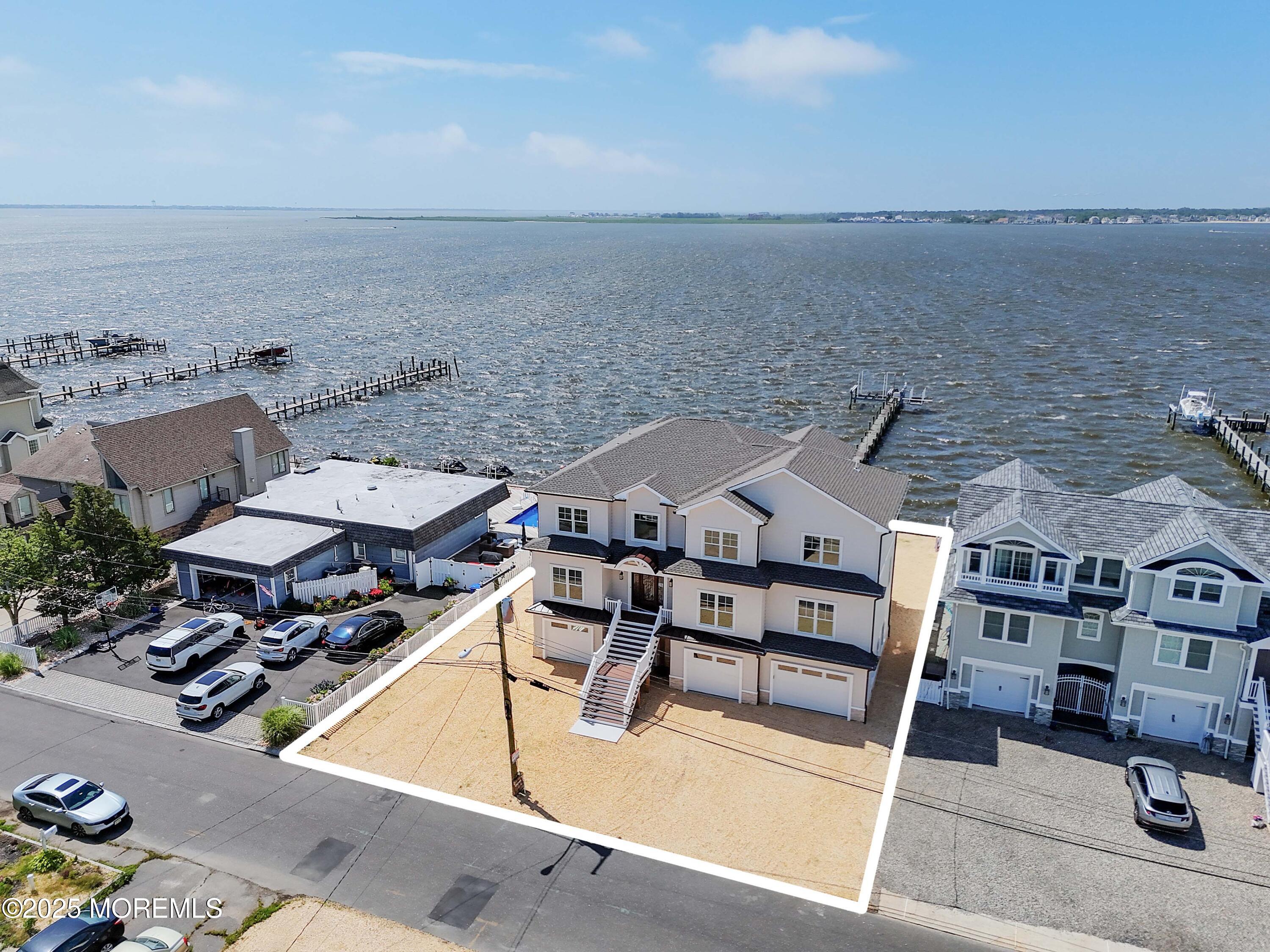 39 Bay Shore Drive Toms River NJ 08753