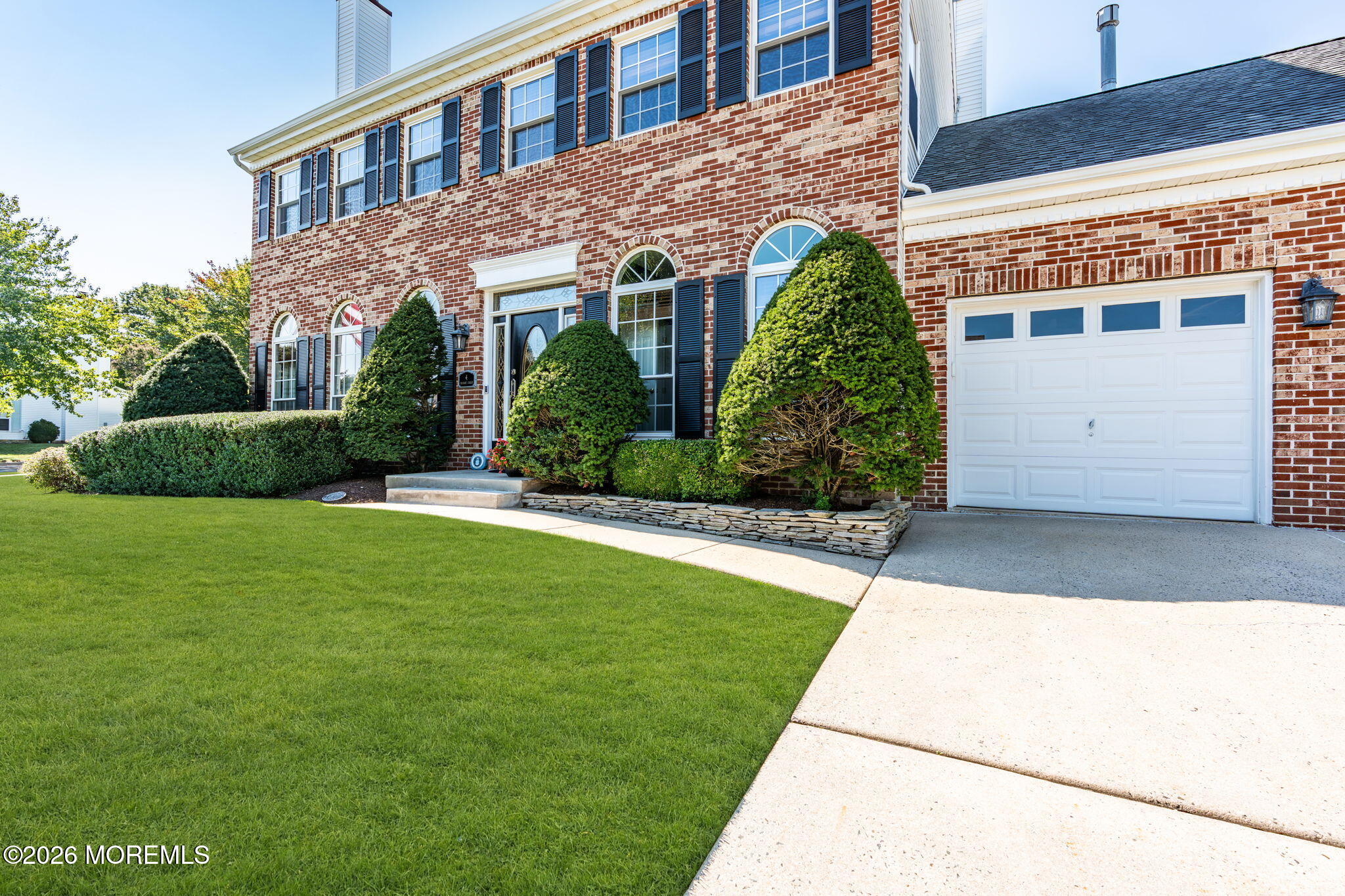 4 Hickory Circle Barnegat NJ 08005