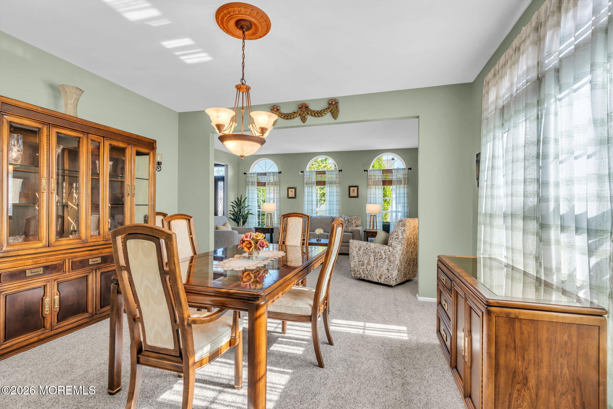 4 Hickory Circle Barnegat NJ 08005
