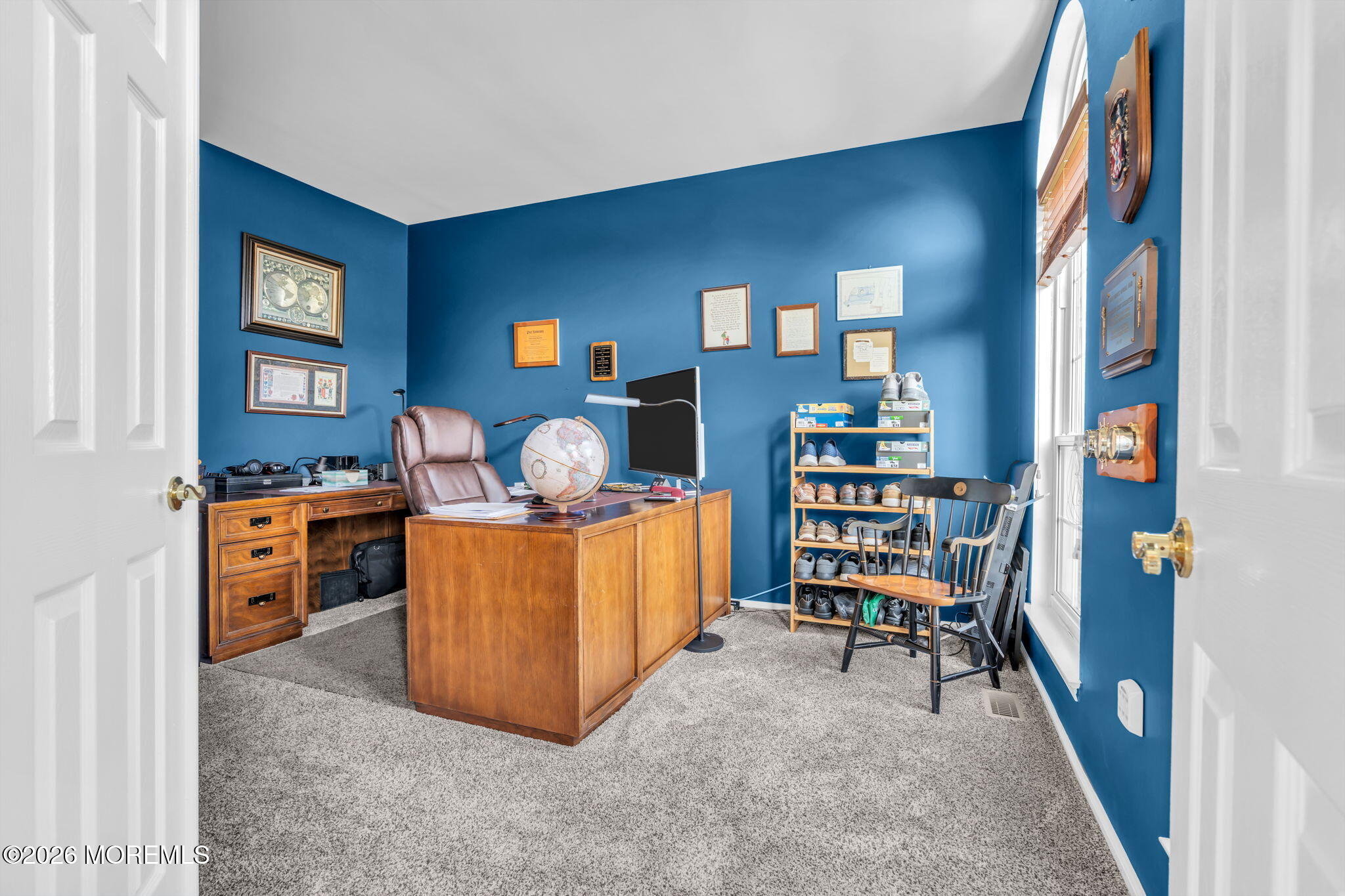 4 Hickory Circle Barnegat NJ 08005