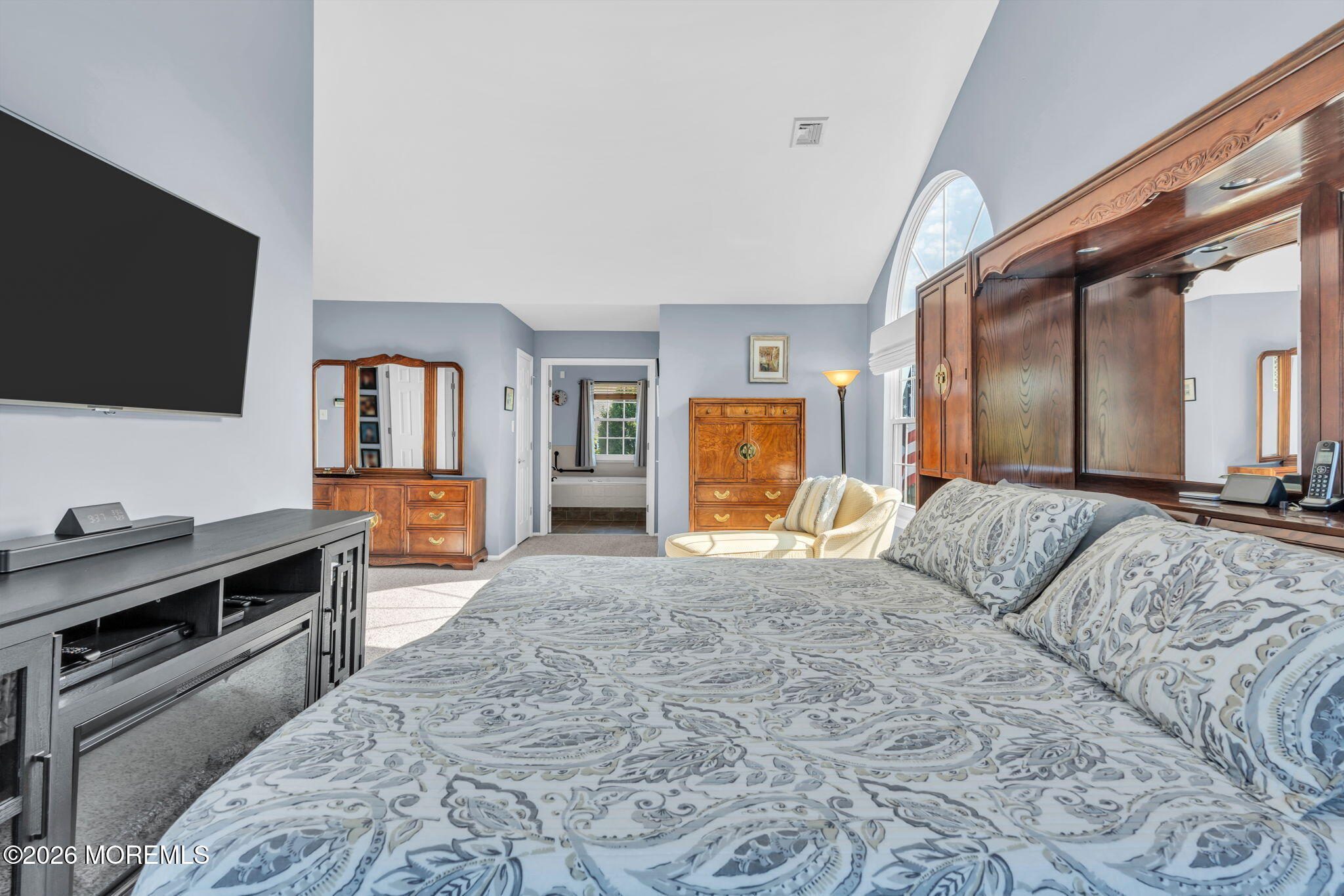 4 Hickory Circle Barnegat NJ 08005
