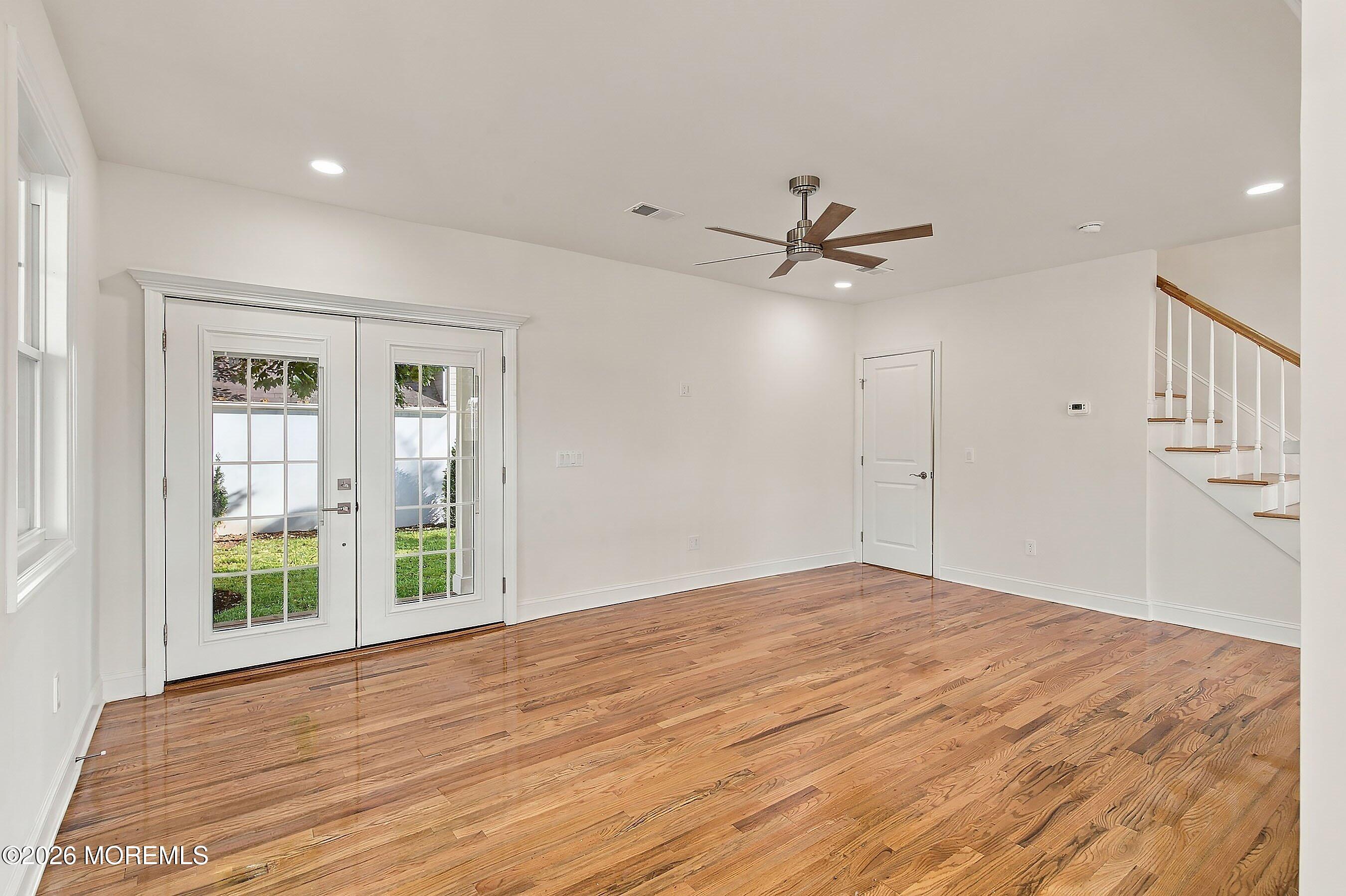 35 Hamilton Avenue Leonardo NJ 07737