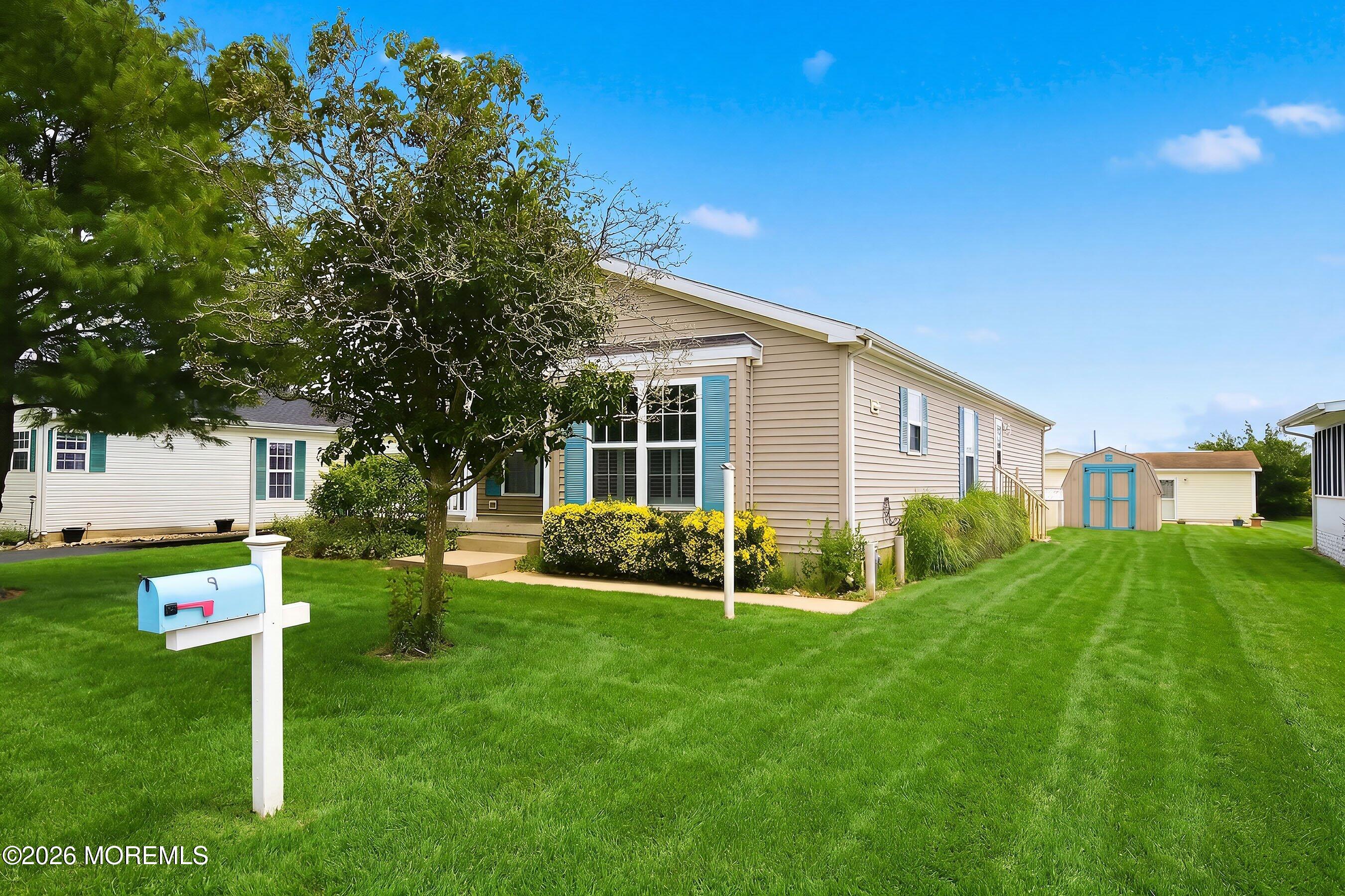 9 Rocky Hill Road Manahawkin NJ 08050