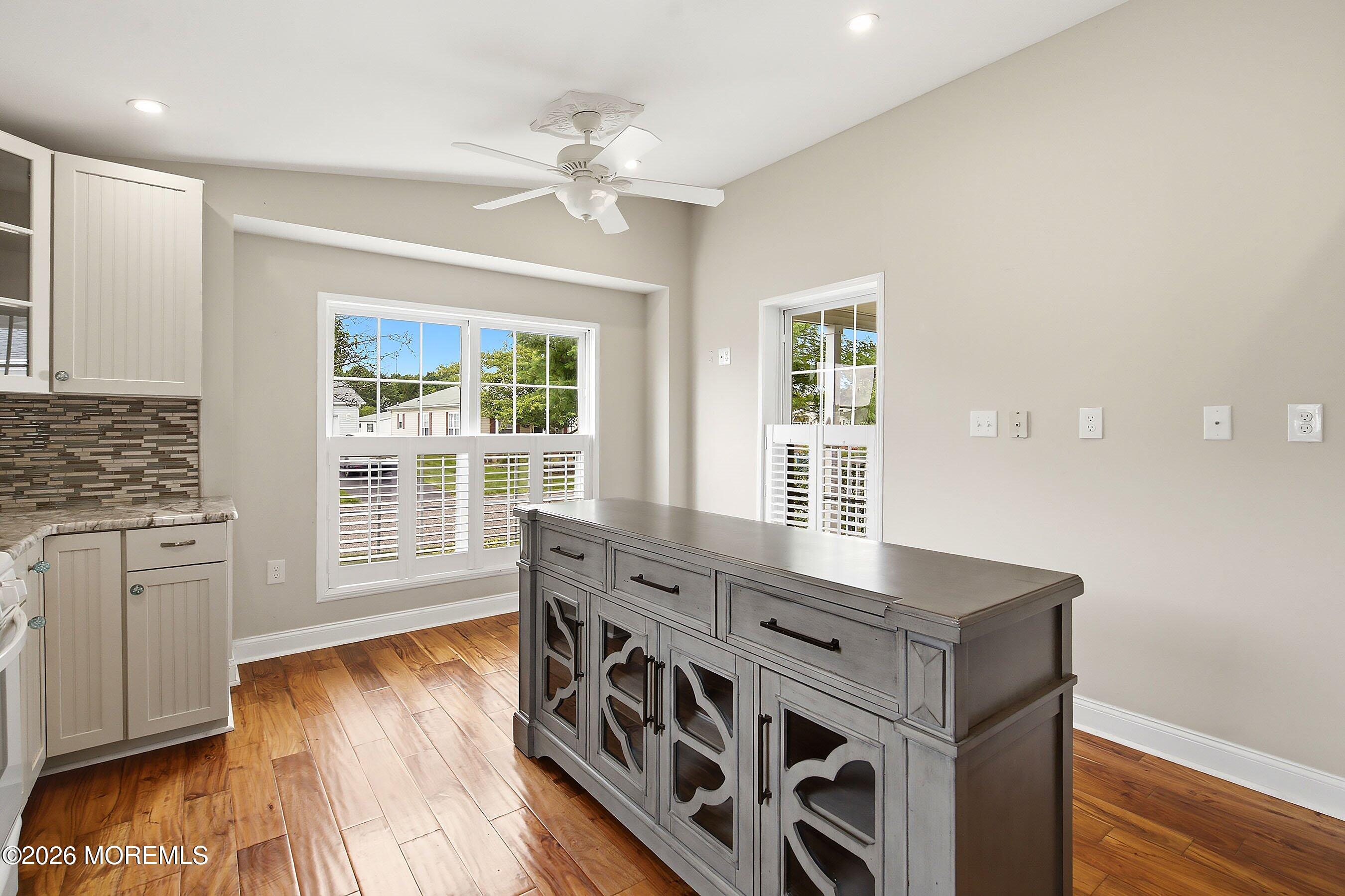 9 Rocky Hill Road Manahawkin NJ 08050
