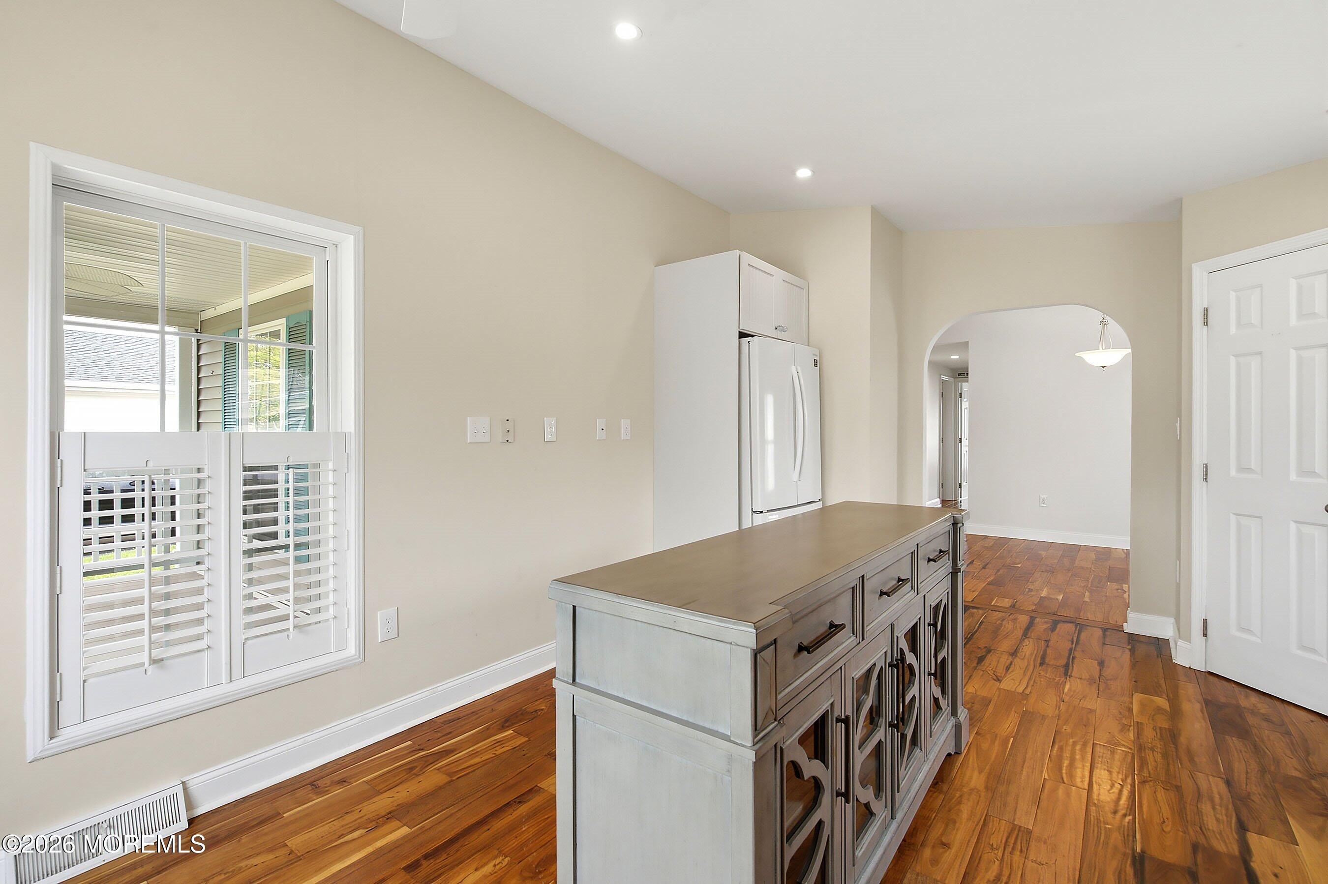 9 Rocky Hill Road Manahawkin NJ 08050