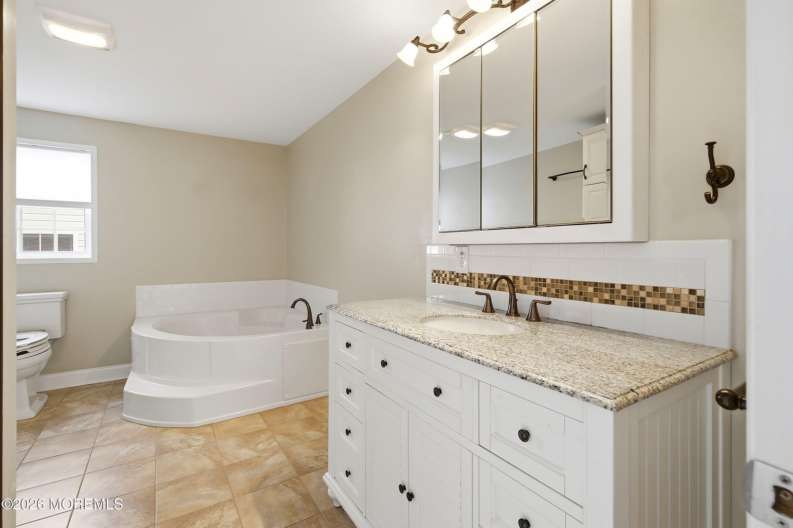 9 Rocky Hill Road Manahawkin NJ 08050