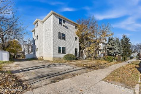 414 Princeton Avenue Lakewood NJ 08701