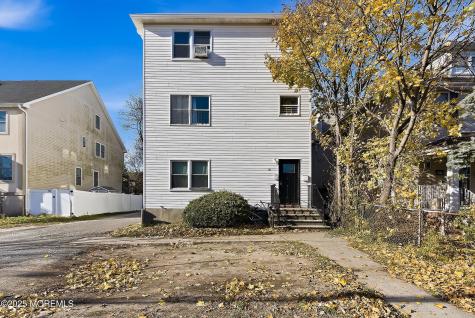 414 Princeton Avenue Lakewood NJ 08701