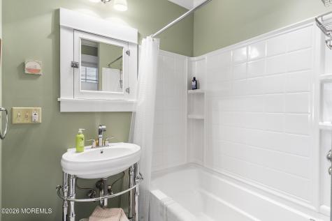 100 Laurel Avenue Island Heights NJ 08732