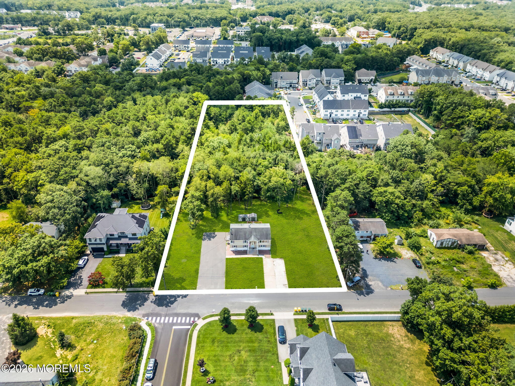1560 Salem Street Lakewood NJ 08701