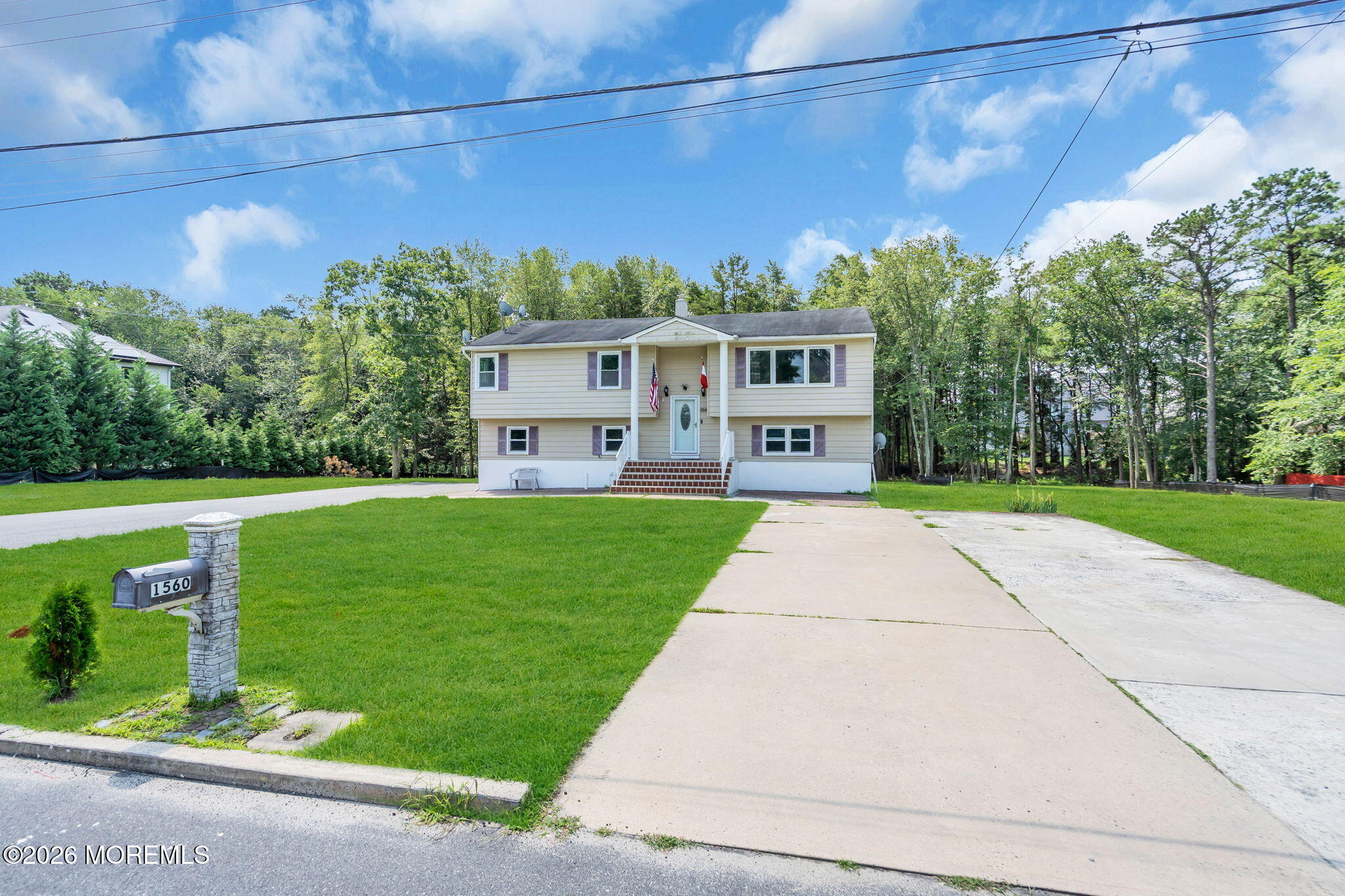 1560 Salem Street Lakewood NJ 08701