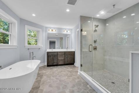 867 Woodbury Drive Jackson NJ 08527