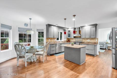 54 Winding Brook Drive Matawan NJ 07747