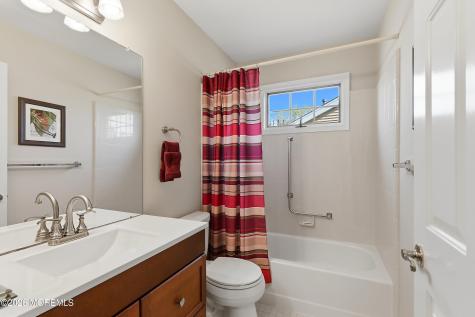 1540 Quince Place Toms River NJ 08755