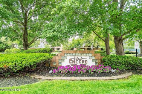 1042B Canterbury Drive Manchester NJ 08759