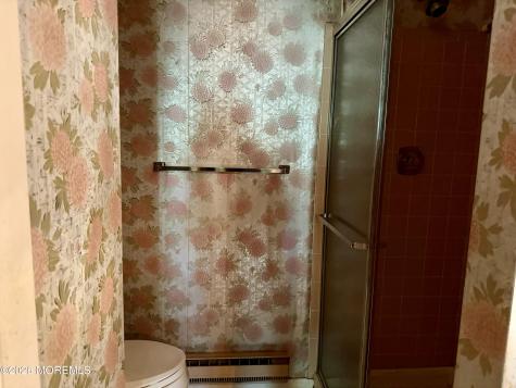 16 Franklin Lane Whiting NJ 08759