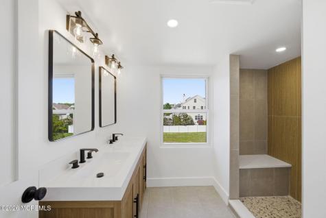 194 Fort Plains Road Howell NJ 07731