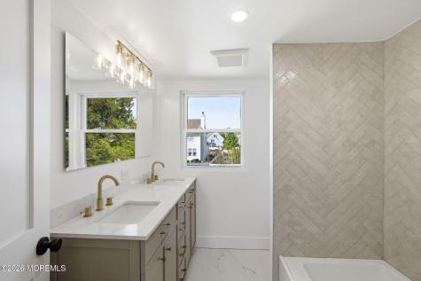 194 Fort Plains Road Howell NJ 07731