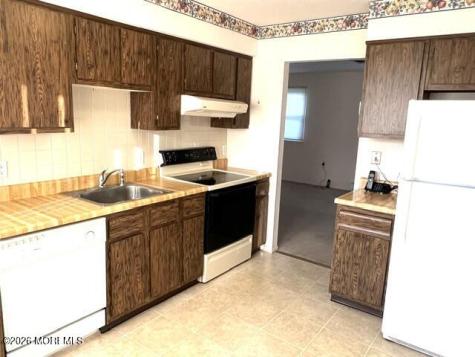 14 Berry Hill Road Whiting NJ 08759