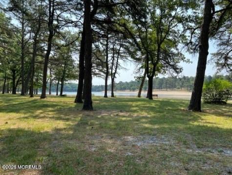 14 Berry Hill Road Whiting NJ 08759