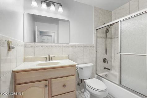 12 Clinton Drive Manalapan NJ 07726