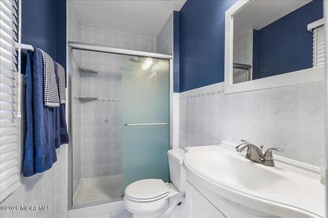 12 Clinton Drive Manalapan NJ 07726