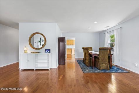 12 Clinton Drive Manalapan NJ 07726