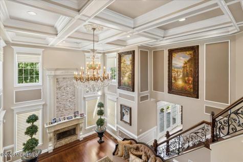 828 Dancer Lane Manalapan NJ 07726