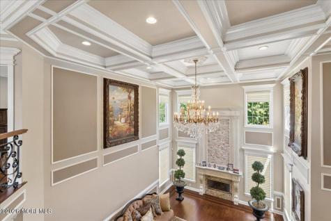 828 Dancer Lane Manalapan NJ 07726