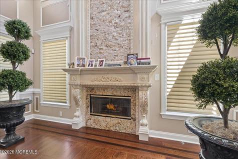 828 Dancer Lane Manalapan NJ 07726