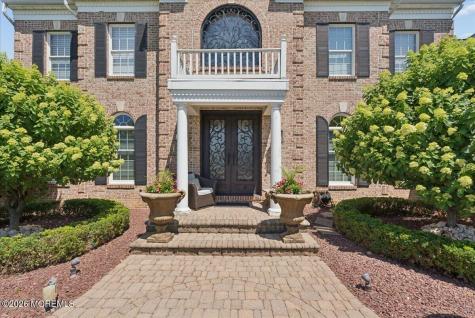 828 Dancer Lane Manalapan NJ 07726